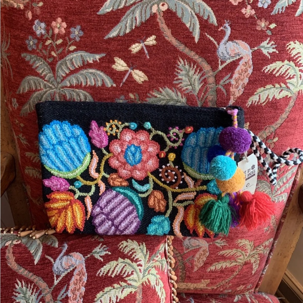 Art By The Andes Hand Loomed Clutch NWT